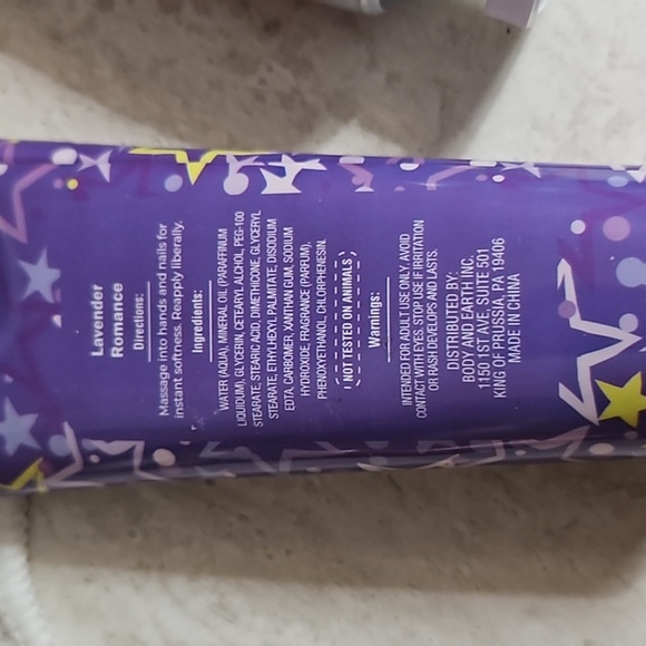 Hand Cream - 2oz - Picture 2 of 3